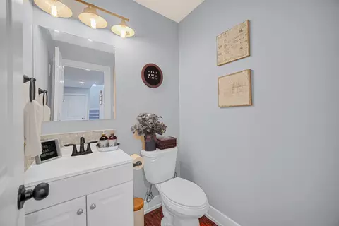 Bath - 4951 W Cardinal Ct, Monee, IL 60449 photo 4 of 4