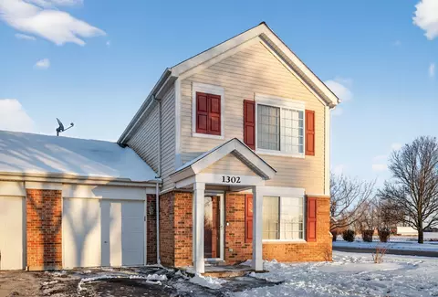 1302 Kettleson Dr, Minooka, IL 60447