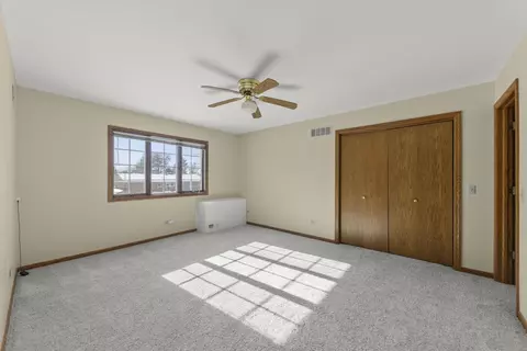 Bedroom - 524 Meadow Ln, Beecher, IL 60401 photo 3 of 4