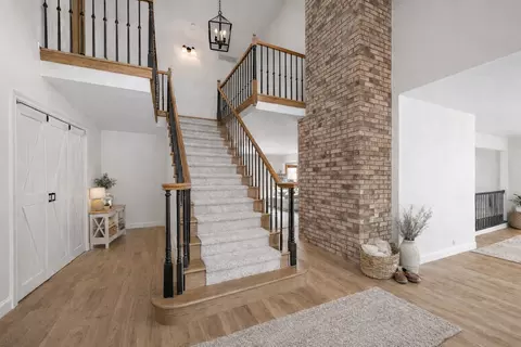 Entry Way - 524 Meadow Ln, Beecher, IL 60401 photo 2 of 2
