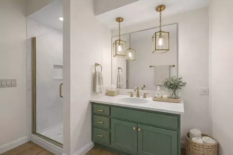 Bath - 524 Meadow Ln, Beecher, IL 60401 photo 5 of 5