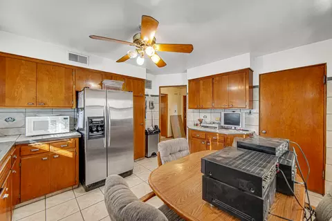 Kitchen - 9806 S Charles St, Chicago, IL 60643 photo 3 of 3