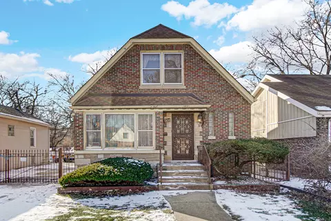 9806 S Charles St, Chicago, IL 60643