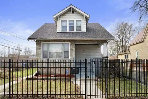 217 W 106th St, Chicago, IL 60628