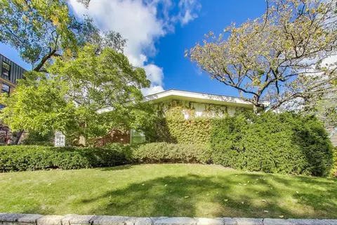 312 Linden Ave, Wilmette, IL 60091