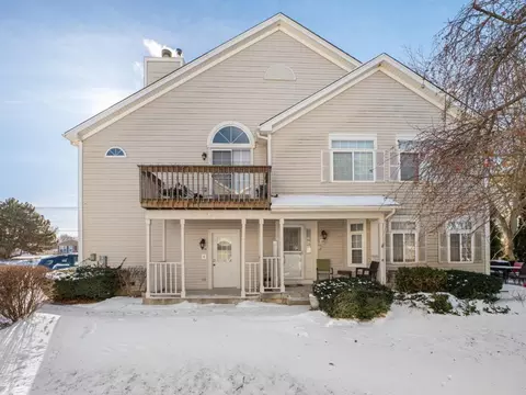 Other - 304 Nautical Way #D, Elgin, IL 60123 photo 4 of 4