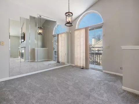 Living - 304 Nautical Way #D, Elgin, IL 60123 photo 4 of 4