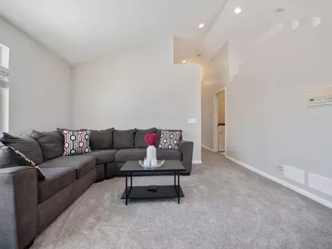 Living - 304 Nautical Way #D, Elgin, IL 60123 photo 3 of 4