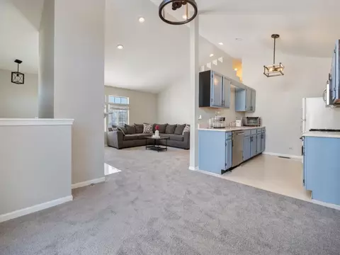 Entry Way - 304 Nautical Way #D, Elgin, IL 60123 photo 1 of 1