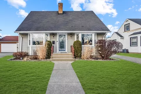 5910 Carol Ave, Morton Grove, IL 60053