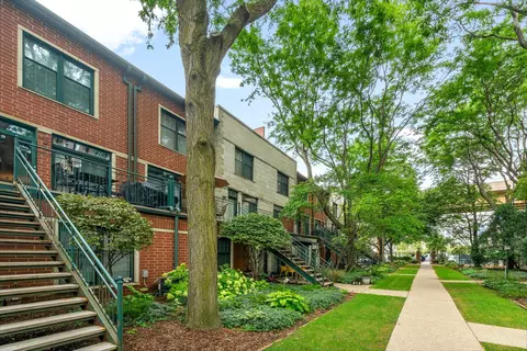 1812 S Dearborn St #11, Chicago, IL 60616