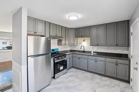 Kitchen - 16259 Laflin Ave, Markham, IL 60428 photo 2 of 4