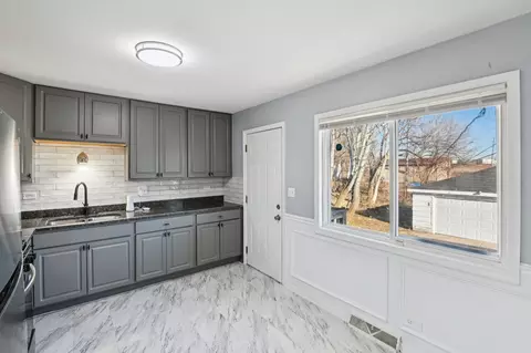 Kitchen - 16259 Laflin Ave, Markham, IL 60428 photo 1 of 4