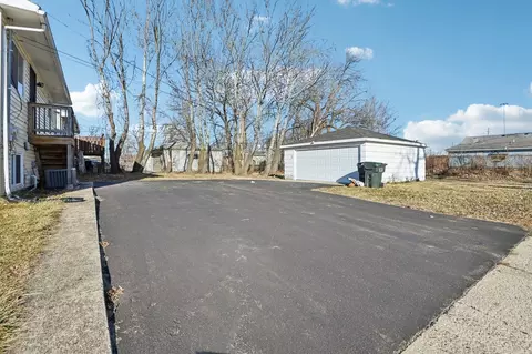 Exterior - 16259 Laflin Ave, Markham, IL 60428 photo 5 of 6