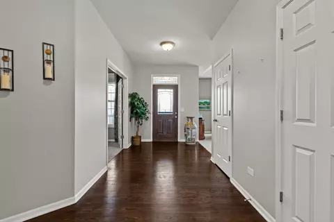 Entry Way - 428 E Frontier Dr, Minooka, IL 60447 photo 1 of 2