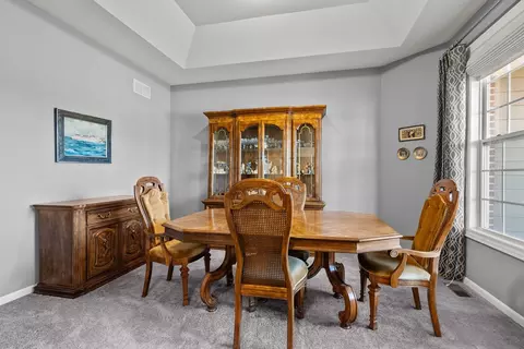 Dining - 428 E Frontier Dr, Minooka, IL 60447 photo 2 of 3