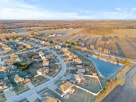 View/Area - 428 E Frontier Dr, Minooka, IL 60447 photo 4 of 6