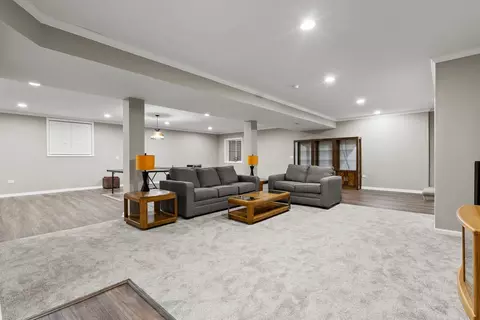 Living - 428 E Frontier Dr, Minooka, IL 60447 photo 2 of 4