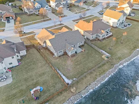 View/Area - 428 E Frontier Dr, Minooka, IL 60447 photo 3 of 6