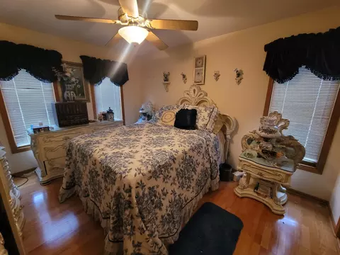 Bedroom - 3246 E Forestview Trl, Crete, IL 60417 photo 2 of 2