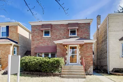 1811 Maple Ave, Berwyn, IL 60402