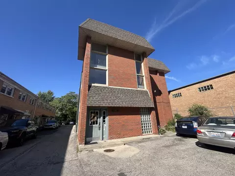 4342 N Kedvale Ave #2A, Chicago, IL 60641