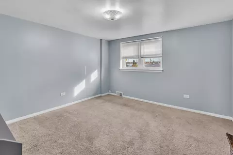 Bedroom - 4617 Blanchan Ave, Brookfield, IL 60513 photo 3 of 4