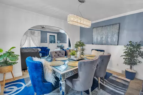 Dining - 4617 Blanchan Ave, Brookfield, IL 60513 photo 1 of 1