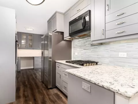 Kitchen - 1167 Florimond Dr, Elgin, IL 60123 photo 4 of 6