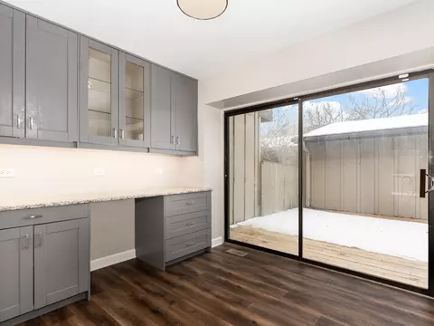 Kitchen - 1167 Florimond Dr, Elgin, IL 60123 photo 6 of 6