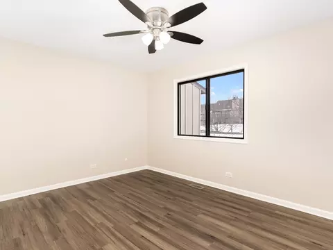 Bedroom - 1167 Florimond Dr, Elgin, IL 60123 photo 3 of 4