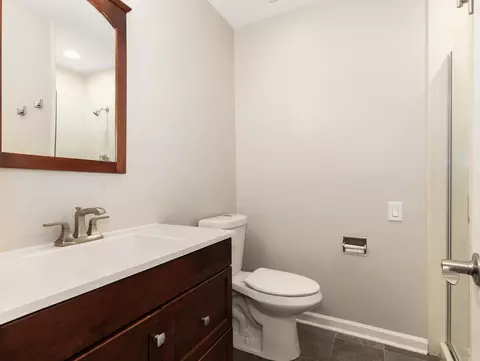 Bath - 1167 Florimond Dr, Elgin, IL 60123 photo 1 of 3