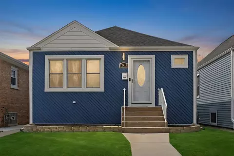 12418 S Aberdeen St, Calumet Park, IL 60827