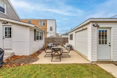 7422 W Devon Ave, Chicago, IL 60631 photo 19