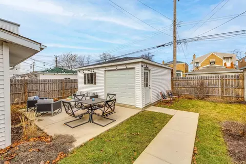 7422 W Devon Ave, Chicago, IL 60631 photo 18