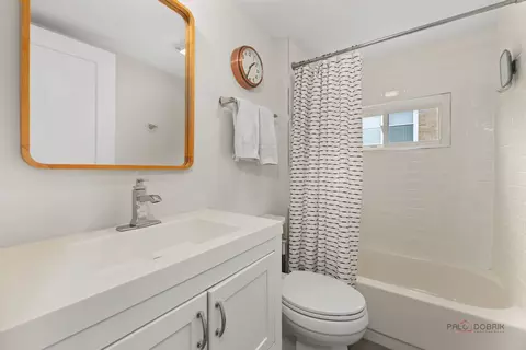 7422 W Devon Ave, Chicago, IL 60631 photo 11