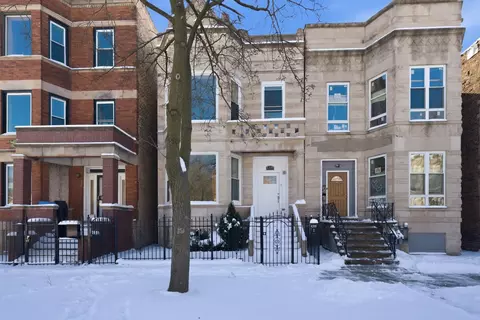 4209 W Wilcox St, Chicago, IL 60624