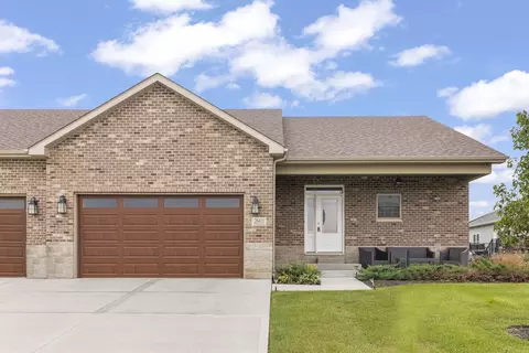 26411 W Stephanie Dr, Channahon, IL 60410