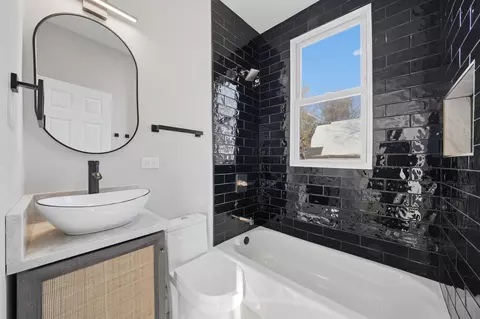 7256 S May St, Chicago, IL 60621 photo 21