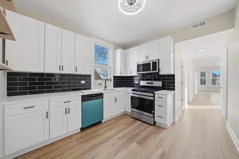 7256 S May St, Chicago, IL 60621 photo 16
