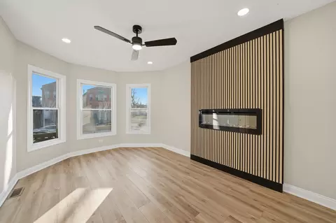 7256 S May St, Chicago, IL 60621 photo 3
