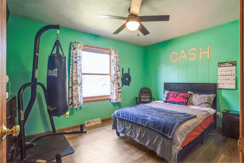5444 10th Ave, Moline, IL 61265 photo 10