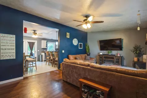 5444 10th Ave, Moline, IL 61265 photo 5