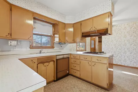Kitchen - 3537 49th St, Moline, IL 61265 photo 1 of 6