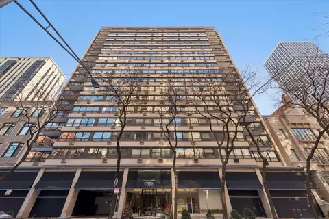 33 E Cedar St #16E, Chicago, IL 60611