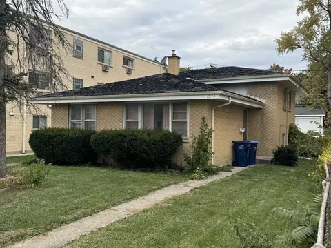 1374 Jefferson St, Des Plaines, IL 60016 photo 1