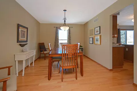 Dining - 10 Cameron Ct, Bloomington, IL 61704 photo 3 of 3