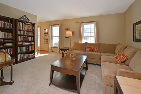 Living - 10 Cameron Ct, Bloomington, IL 61704 photo 5 of 5