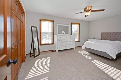 Bedroom - 10 Cameron Ct, Bloomington, IL 61704 photo 7 of 10