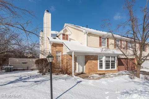 9885 Cambridge Ct #B, Mokena, IL 60448